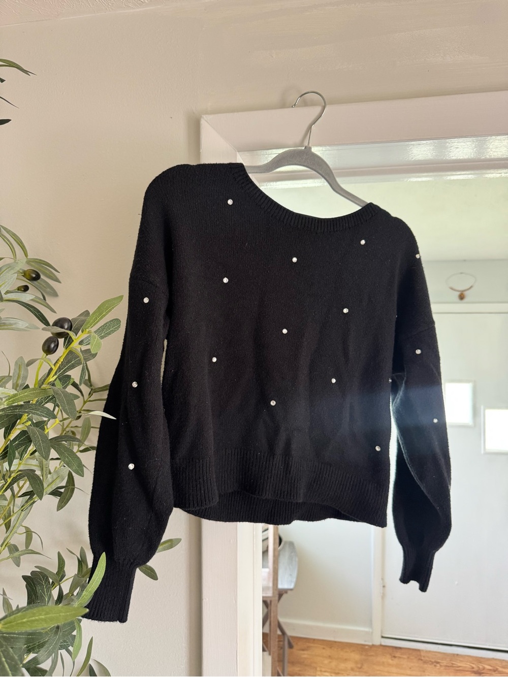 Old Navy Black Rhinestone-Embellished Women’s Sweater